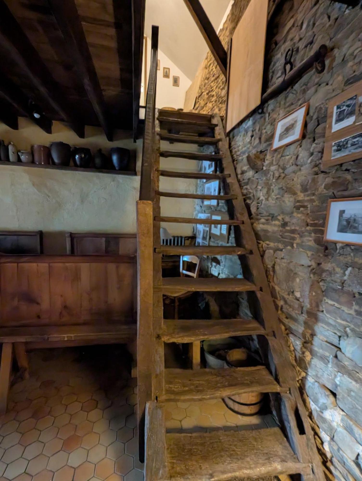 Ferme De La Gortiere Bed & Breakfast Le Teilleul Exterior photo